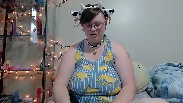 Pupghostt online show from 5, 4, 2026