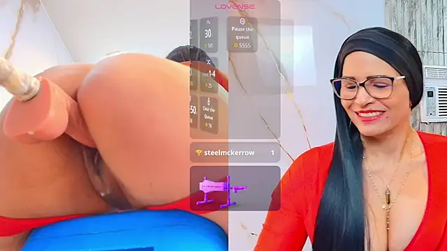 Snapshot of Isis_car0lina chatting on 3, 5, 2026 Isis car0lina online show from 3, 5, 2026