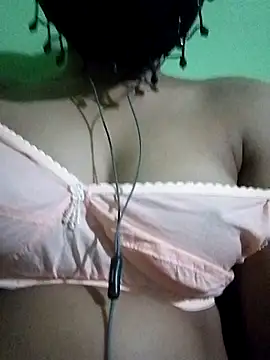 Snapshot of badbaby18136 chatting on 22, 12, 2025 badbaby18136 online show from 22, 12, 2025