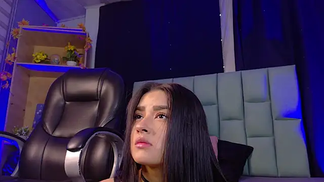 Emilyy05  online show from 22, 4, 2026