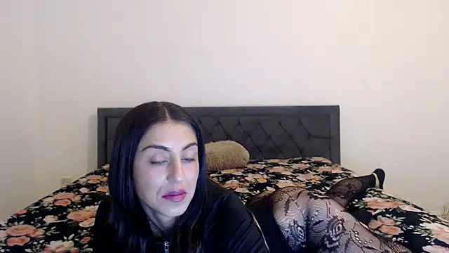 Stella John online show from 16, 9, 2025