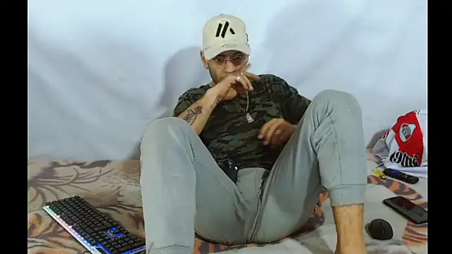 Snapshot of Alphamaster_92 chatting on 20, 3, 2026 Alphamaster 92 online show from 20, 3, 2026