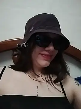 valerria 44 online show from 7, 7, 2026