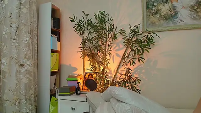 HappyLisa online show from 11, 2, 2026