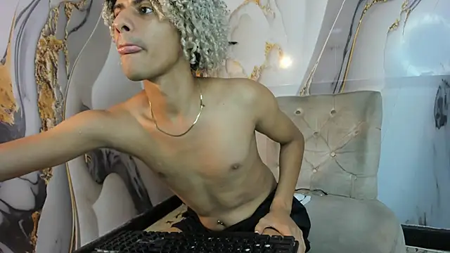 Victor LatinBoy online show from 22, 12, 2025