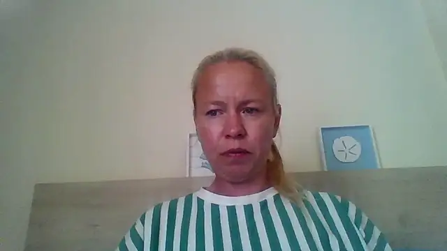 Snapshot of jennyblondeuk chatting on 28, 4, 2026 jennyblondeuk online show from 28, 4, 2026