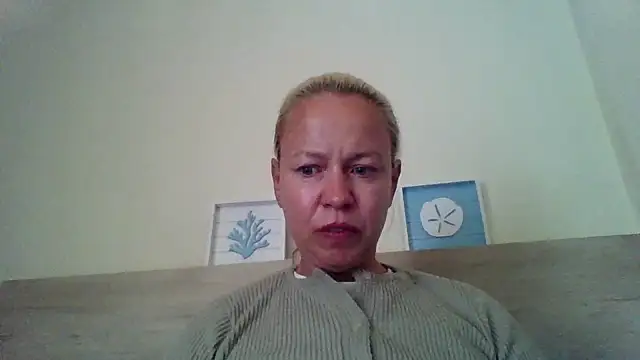 Snapshot of jennyblondeuk chatting on 30, 4, 2026 jennyblondeuk online show from 30, 4, 2026
