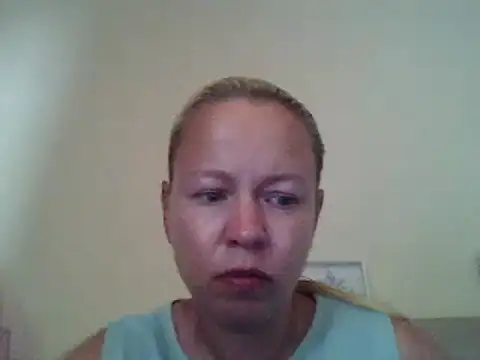 Snapshot of jennyblondeuk chatting on 18, 5, 2026 jennyblondeuk online show from 18, 5, 2026