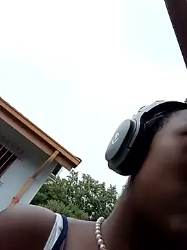 Snapshot of ShyNaughtyBabe chatting on 24, 2, 2026 ShyNaughtyBabe online show from 24, 2, 2026