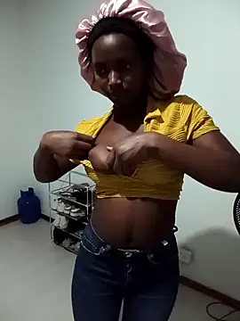 Snapshot of ShyNaughtyBabe chatting on 1, 4, 2026 ShyNaughtyBabe online show from 1, 4, 2026