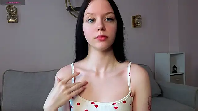 ElmiraShivley online show from 18, 2, 2026