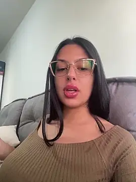 Snapshot of jujuarantes__2026 chatting on 23, 2, 2026 jujuarantes 2026 online show from 23, 2, 2026