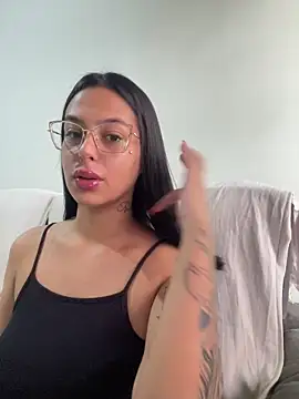 Snapshot of jujuarantes__2026 chatting on 24, 2, 2026 jujuarantes 2026 online show from 24, 2, 2026