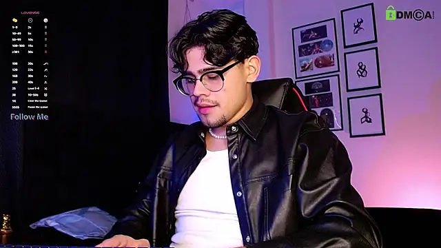 Snapshot of isaac_saenzs chatting on 12, 1, 2026 isaac saenzs online show from 12, 1, 2026