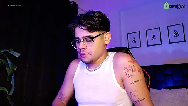 isaac saenzs online show from 1, 2, 2026