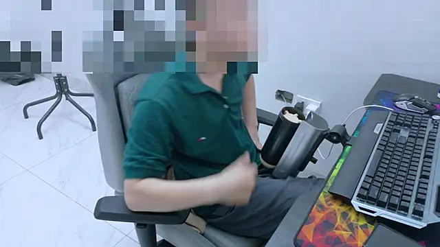Snapshot of -_kur_- chatting on 2, 6, 2026 - kur - online show from 2, 6, 2026