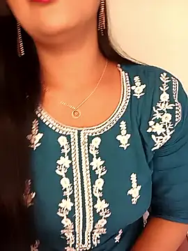 Deshi bhabhi143 online show from 2, 5, 2026