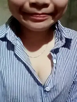 Snapshot of lili-roze chatting on 8, 2, 2026 lili-roze online show from 8, 2, 2026