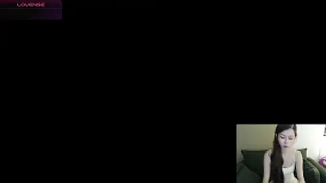 Snapshot of whitecat13 chatting on 27, 3, 2026 whitecat13 online show from 27, 3, 2026