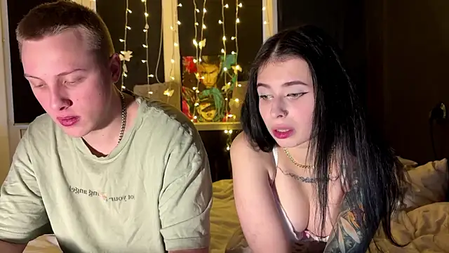 Snapshot of love4couple chatting on 6, 3, 2026 love4couple online show from 6, 3, 2026