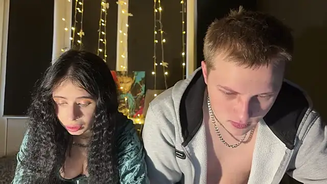 Snapshot of love4couple chatting on 11, 4, 2026 love4couple online show from 11, 4, 2026