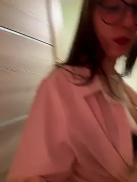 LuxBrunette  online show from 16, 3, 2026