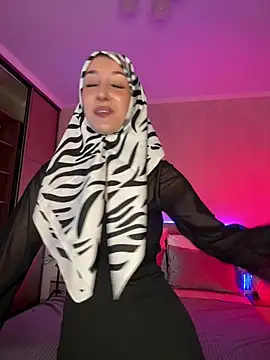 LuxBrunette  online show from 12, 5, 2026