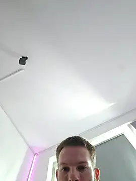 Snapshot of Xocoo23 chatting on 2, 8, 2026 Xocoo23 online show from 2, 8, 2026
