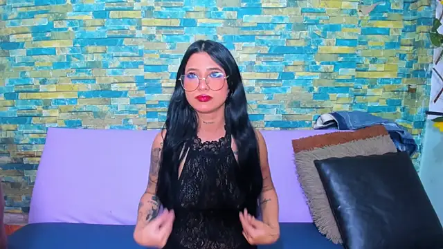 Snapshot of Partyminigil_ass chatting on 22, 12, 2025 Partyminigil ass online show from 22, 12, 2025