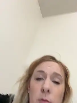 Trippyyb28 online show from 26, 2, 2026