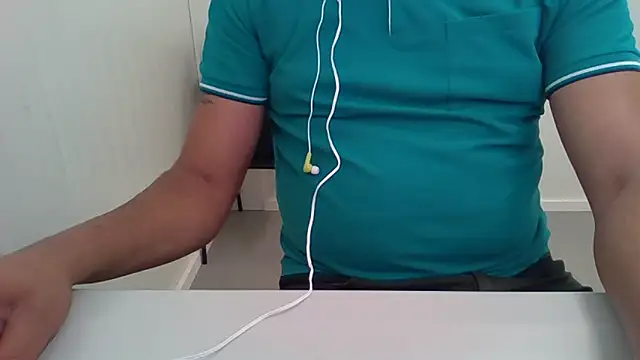Snapshot of Moreno_Casado_Safado chatting on 29, 5, 2026 Moreno Casado Safado online show from 29, 5, 2026