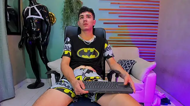 alejo gray  online show from 22, 12, 2025