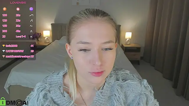 ChloeAlba online show from 14, 1, 2026