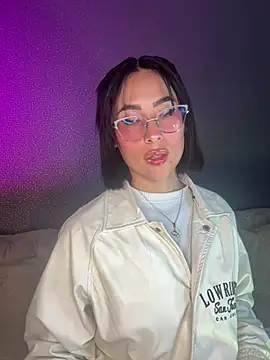 luna gv online show from 17, 1, 2026