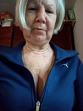 KlaudiaDarling online show from 7, 1, 2026