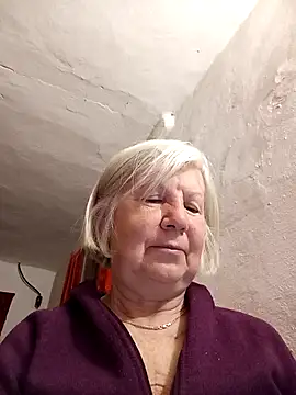 Snapshot of KlaudiaDarling chatting on 17, 2, 2026 KlaudiaDarling online show from 17, 2, 2026