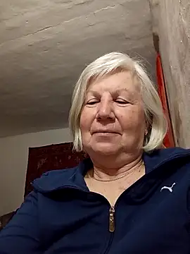 Snapshot of KlaudiaDarling chatting on 7, 3, 2026 KlaudiaDarling online show from 7, 3, 2026