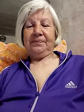 Snapshot of KlaudiaDarling chatting on 1, 4, 2026 KlaudiaDarling online show from 1, 4, 2026