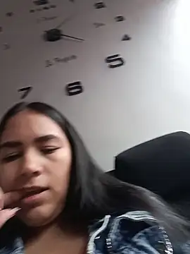 MelaniePeter online show from 12, 1, 2026