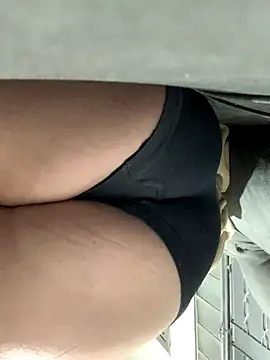 Snapshot of Loirinhaseexy01 chatting on 6, 1, 2026 Loirinhaseexy01 online show from 6, 1, 2026