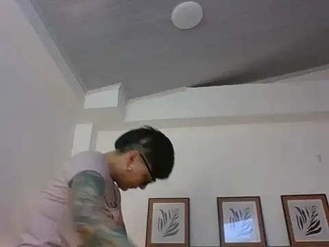 kat paradise online show from 3, 3, 2026