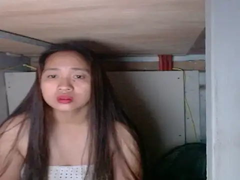 HottiesAsianAriane online show from 18, 1, 2026