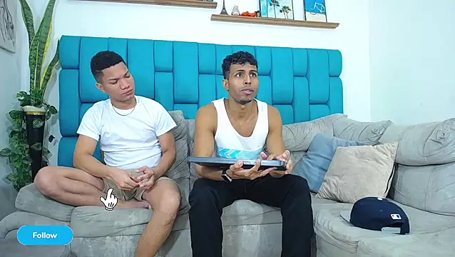 Interracial Snow Bunny online show from 27, 3, 2026