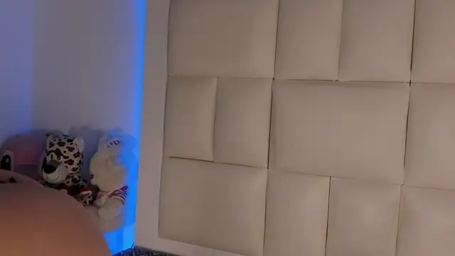 Snapshot of raven_js chatting on 12, 1, 2026 raven js online show from 12, 1, 2026