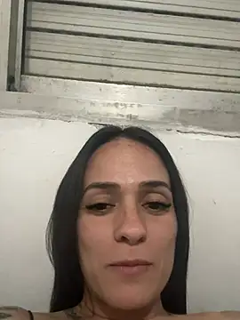 Snapshot of donatella07 chatting on 27, 4, 2026 donatella07 online show from 27, 4, 2026