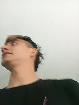 Snapshot of Andy_Kein chatting on 23, 3, 2026 Andy Kein online show from 23, 3, 2026