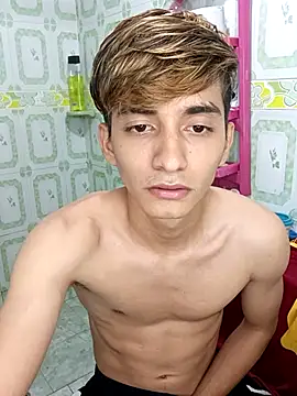 Snapshot of Andy_Kein chatting on 10, 4, 2026 Andy Kein online show from 10, 4, 2026