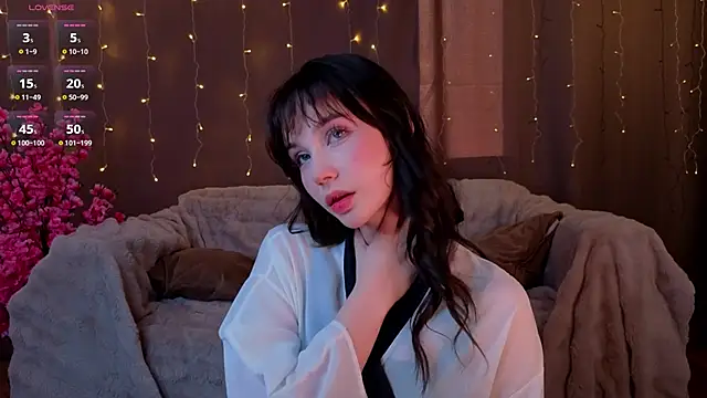 KiraYukimura online show from 6, 2, 2026