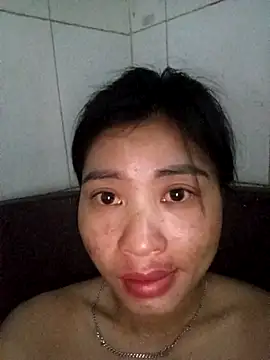 Snapshot of Hiniyk2 chatting on 8, 1, 2026 Hiniyk2 online show from 8, 1, 2026