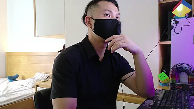 Snapshot of OnlyHand9x chatting on 21, 4, 2026 OnlyHand9x online show from 21, 4, 2026